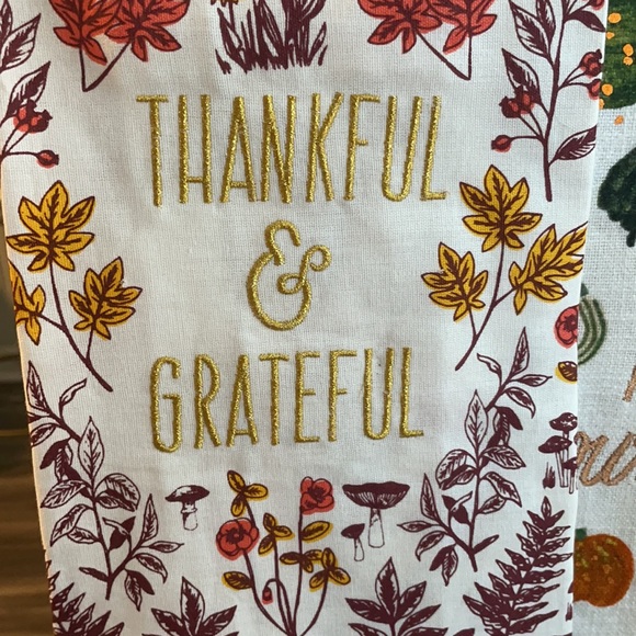 Thankful and Grateful Tea Towel - Picture 3 of 3